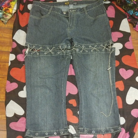 Black jeans capri or shorts with chains - Picture 5 of 8